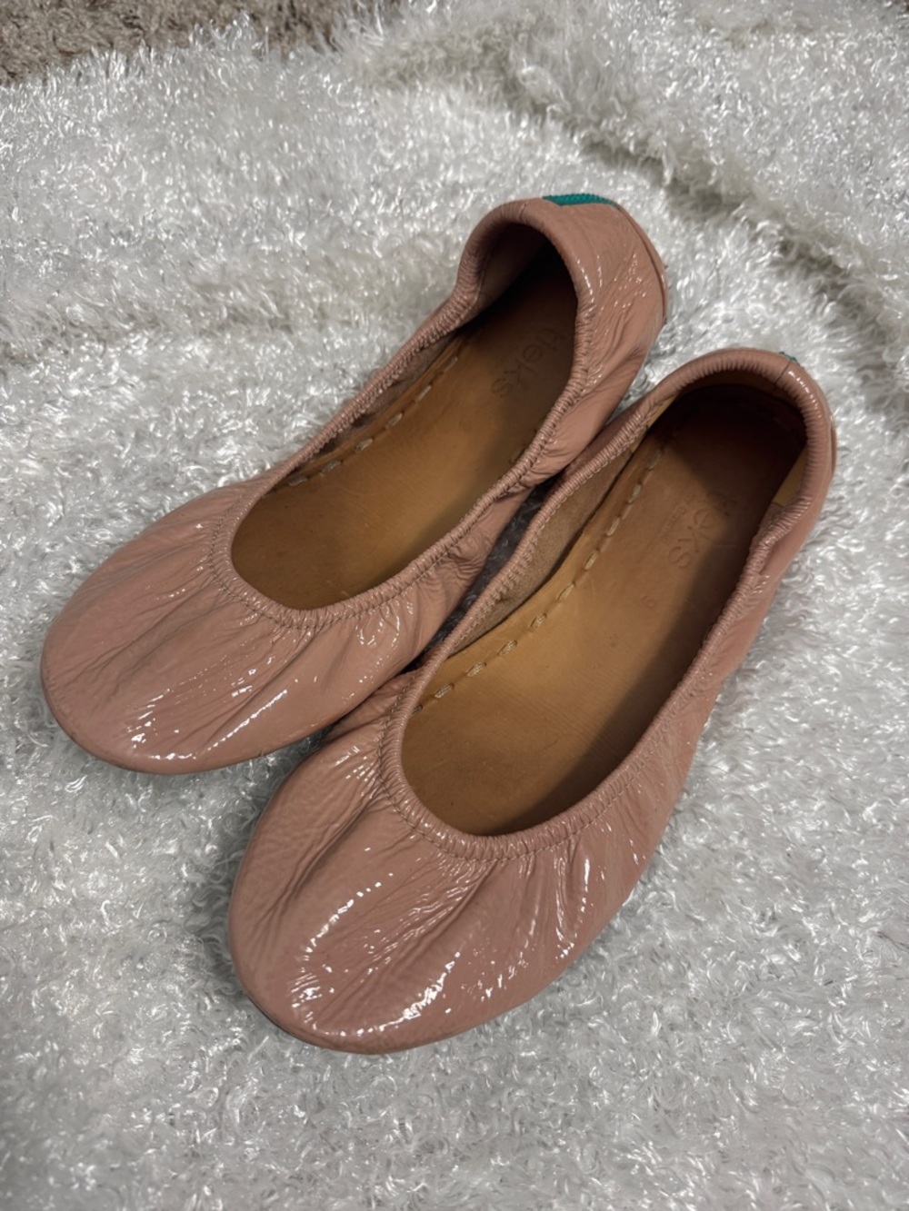 Tieks women’s 9 pale pink shiny beige tone no box
